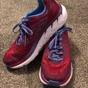 Hoka One One Clifton size 8